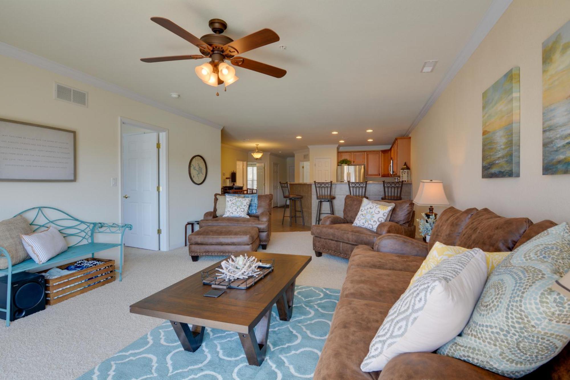 Lakefront Osage Beach Condo With Pool And Water Views! Eksteriør billede